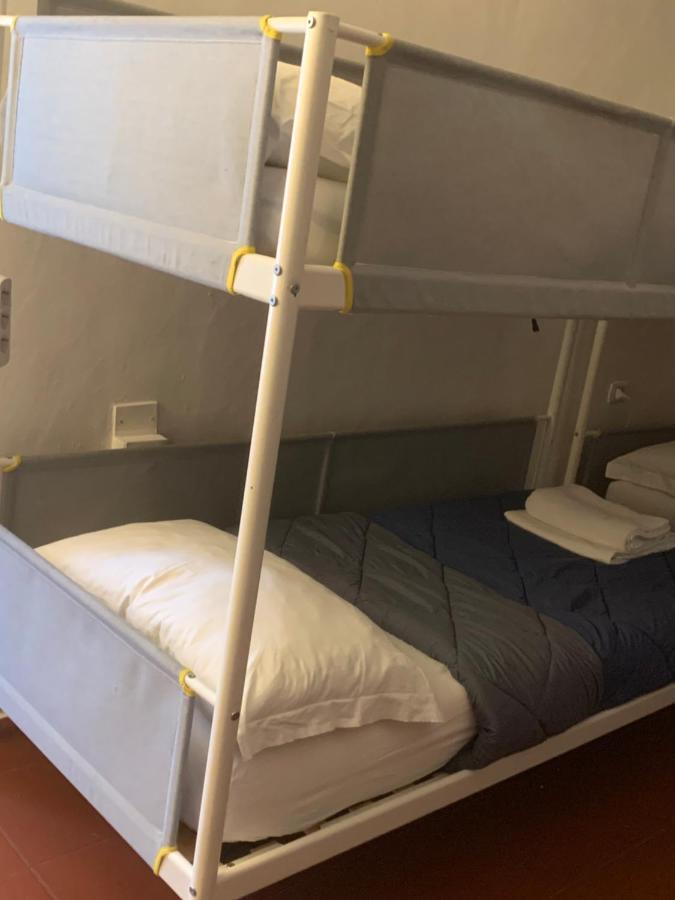Short Stop Hostal